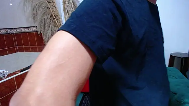 Leon hot X online show from February 6, 2025, 12:22 am