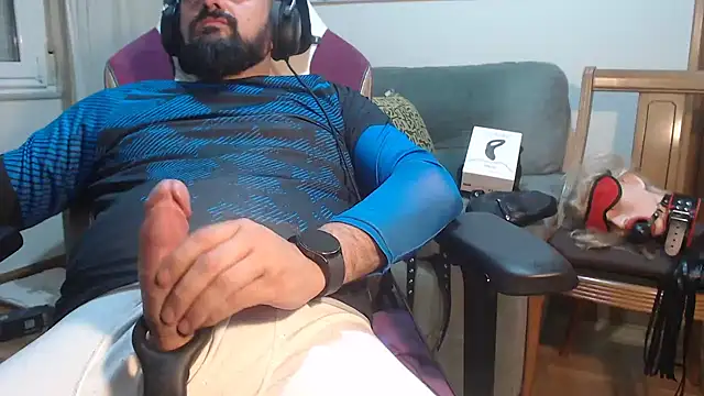 master4subslut online show from December 14, 2025, 2:29 am