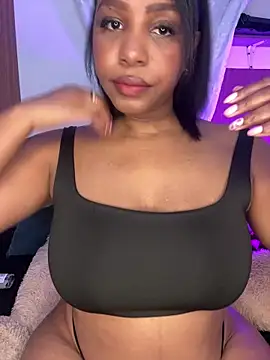 kitty  blackgl online show from April 9, 2026, 11:38 am