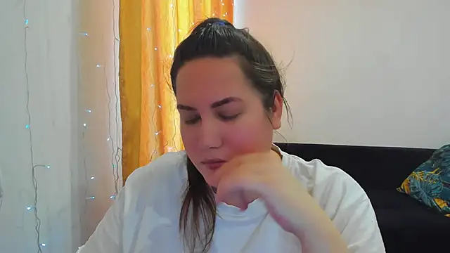 Snapshot of _madalexa_ chatting on February 3, 2026, 11:48 am madalexa online show from February 3, 2026, 11:48 am