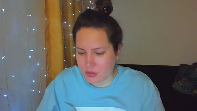 Snapshot of _madalexa_ chatting on February 4, 2026, 9:43 pm madalexa online show from February 4, 2026, 9:43 pm