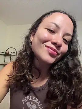 Megan Rodrigo online show from January 15, 2026, 1:58 pm