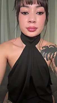 Snapshot of Roxanne_08 chatting on March 1, 2026, 7:25 pm Roxanne 08 online show from March 1, 2026, 7:25 pm