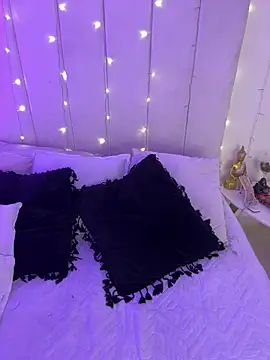 Amber Martins  online show from January 11, 2026, 12:39 am