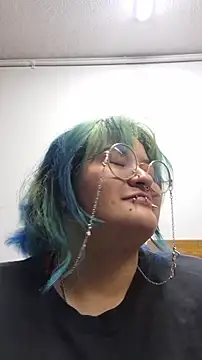 lucky-leah online show from March 25, 2026, 3:39 am