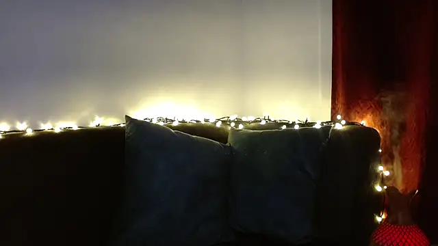 Snapshot of pearllatin chatting on October 23, 2025, 1:04 am pearllatin online show from October 23, 2025, 1:04 am