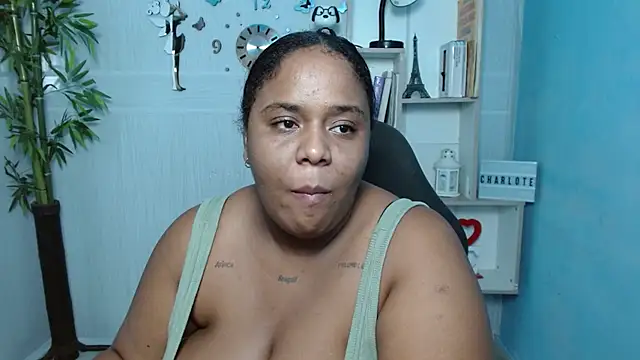 Snapshot of bbw_charlote chatting on February 25, 2025, 12:16 pm bbw charlote online show from February 25, 2025, 12:16 pm