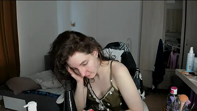 Snapshot of Bridget_fitness chatting on February 23, 2025, 11:33 am Bridget fitness online show from February 23, 2025, 11:33 am