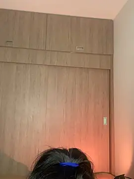 Ambar R0SSE online show from March 23, 2025, 3:21 am