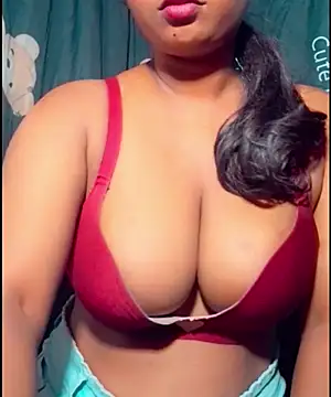 SLteena online show from July 3, 2026, 3:40 pm