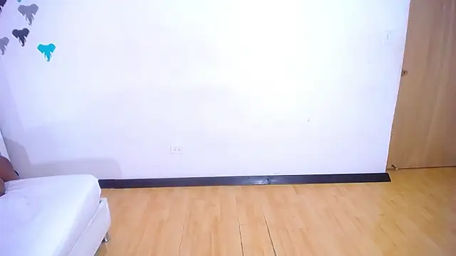 ebonny suggarmommy1 online show from February 16, 2026, 8:07 pm