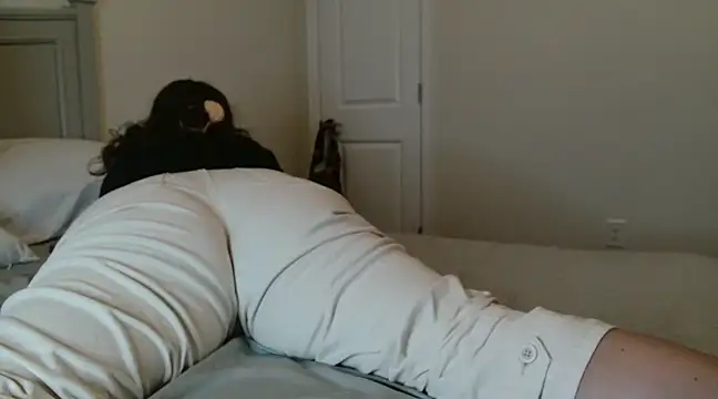 Snapshot of Crazyfunroom chatting on December 12, 2024, 5:20 am Crazyfunroom online show from December 12, 2024, 5:20 am