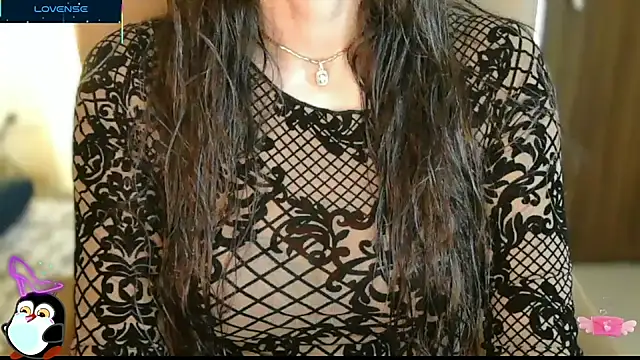 Snapshot of _Blue_Ruubyy_ chatting on October 27, 2025, 1:23 pm Blue Ruubyy online show from October 27, 2025, 1:23 pm