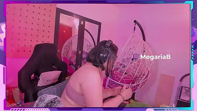 MegariaB online show from July 25, 2026, 3:25 am
