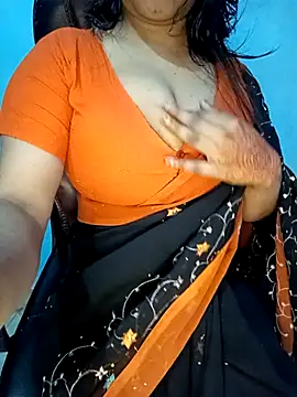 Dayna-36 online show from February 20, 2025, 4:25 pm