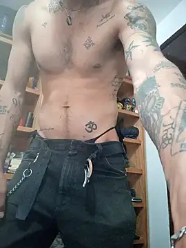 mexicaninuganda online show from February 17, 2025, 9:54 pm