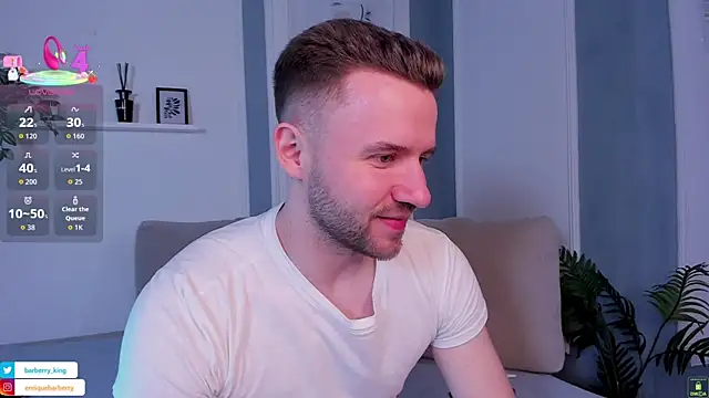 EnriqueBarberry online show from April 11, 2026, 5:26 am