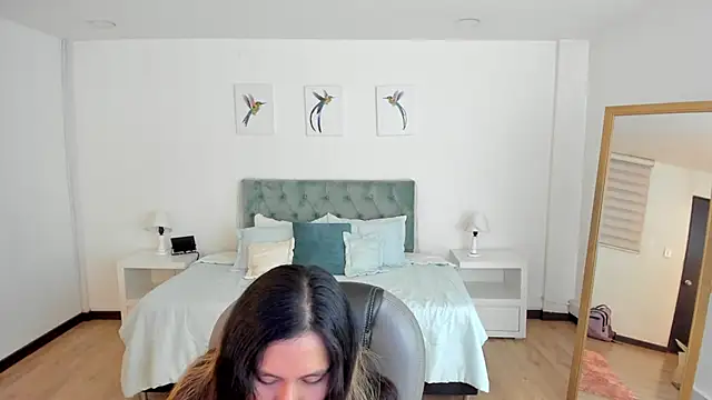  Natalie18 online show from October 2, 2025, 3:21 am