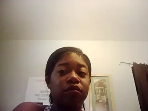 MommyConfident online show from August 5, 2026, 8:47 pm