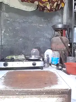 Snapshot of Burhade-- chatting on April 14, 2026, 11:43 pm Burhade-- online show from April 14, 2026, 11:43 pm