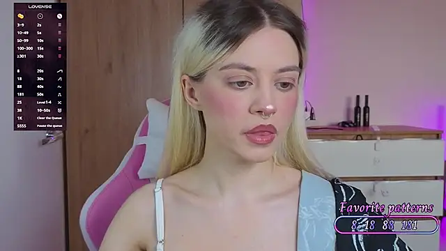 mybunnywendy online show from April 1, 2026, 1:34 pm