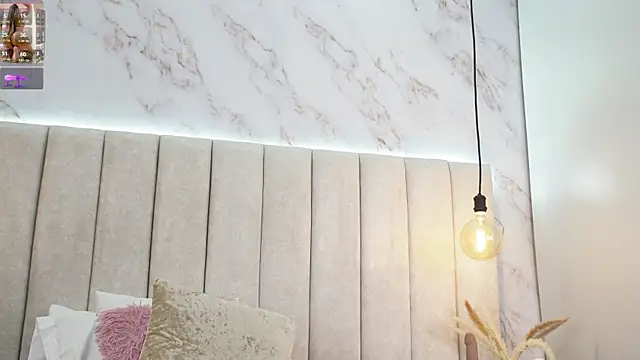 Annyy Rosse online show from September 13, 2025, 6:13 am