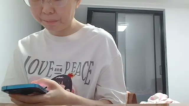 sonyx online show from April 3, 2026, 2:01 pm