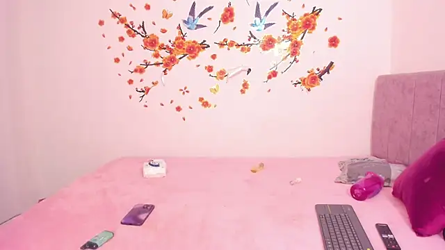 taylor prins online show from September 29, 2025, 8:25 pm