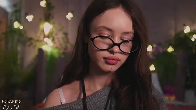 Meow Nancy online show from February 5, 2025, 9:46 am