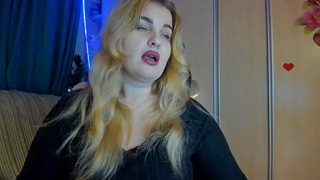 Snapshot of CoraSwon chatting on March 31, 2026, 2:19 pm CoraSwon online show from March 31, 2026, 2:19 pm