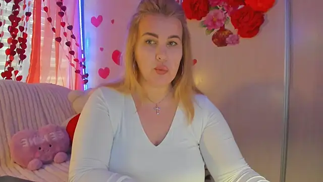 Snapshot of CoraSwon chatting on February 26, 2025, 7:34 am CoraSwon online show from February 26, 2025, 7:34 am