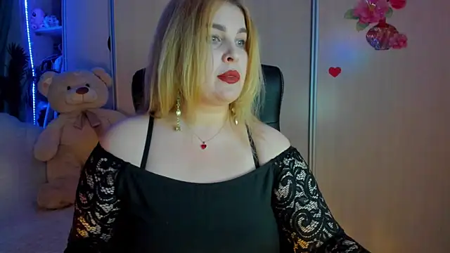 Snapshot of CoraSwon chatting on April 9, 2026, 5:19 pm CoraSwon online show from April 9, 2026, 5:19 pm