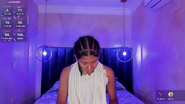 Maxim-Walker online show from October 29, 2025, 2:43 am