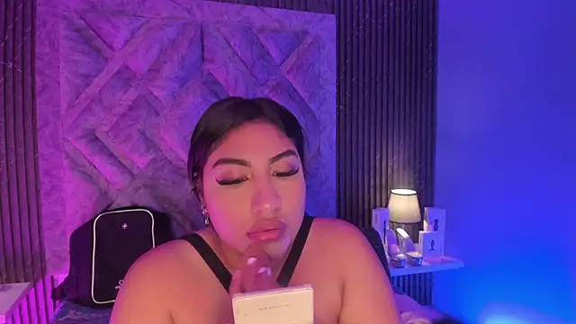 Snapshot of CANDYGABYY chatting on February 17, 2026, 4:10 am CANDYGABYY online show from February 17, 2026, 4:10 am