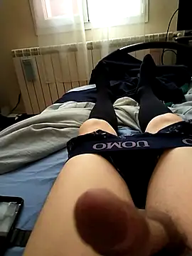 Snapshot of CazzoDURO883 chatting on October 1, 2025, 2:10 pm CazzoDURO883 online show from October 1, 2025, 2:10 pm