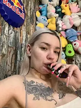 Snapshot of Sextazy chatting on February 9, 2026, 11:30 am Sextazy online show from February 9, 2026, 11:30 am