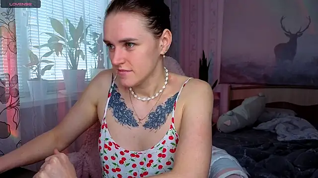 Bella  Swoon online show from May 16, 2026, 4:22 am
