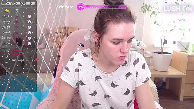 Bella  Swoon online show from September 18, 2025, 9:12 am