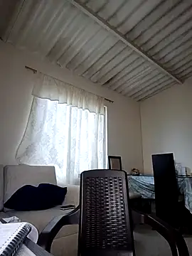 Snapshot of allison-dreams chatting on February 15, 2025, 1:49 pm allison-dreams online show from February 15, 2025, 1:49 pm