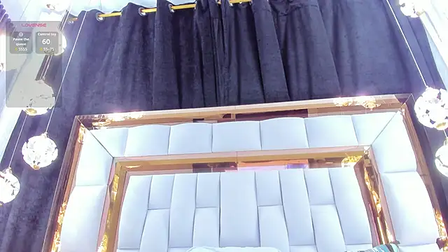 RileySweett online show from December 16, 2025, 11:58 am