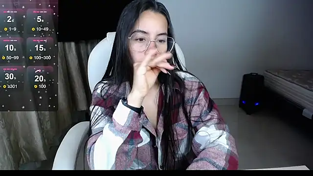 Snapshot of Mariam_Gomezxxx chatting on February 24, 2025, 11:30 pm Mariam Gomezxxx online show from February 24, 2025, 11:30 pm