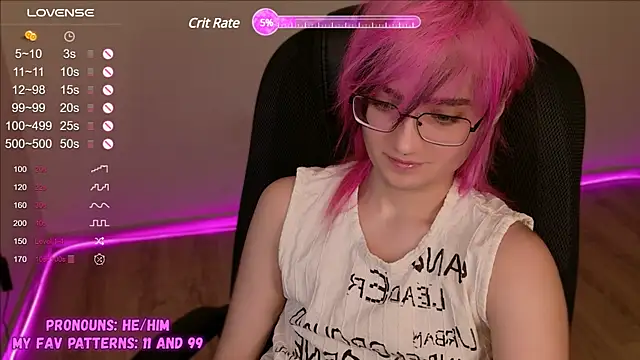 Snapshot of CuteYukiKun chatting on March 20, 2025, 6:31 pm CuteYukiKun online show from March 20, 2025, 6:31 pm