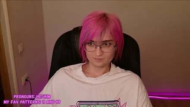 Snapshot of CuteYukiKun chatting on February 9, 2025, 10:54 pm CuteYukiKun online show from February 9, 2025, 10:54 pm