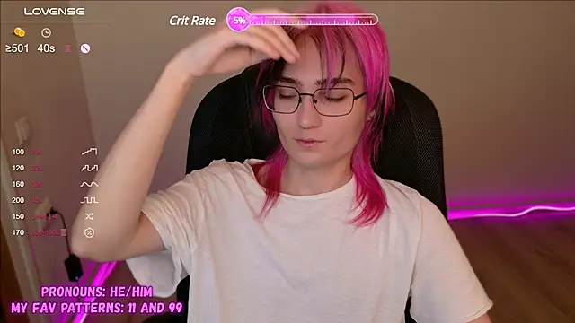 Snapshot of CuteYukiKun chatting on February 28, 2025, 11:01 pm CuteYukiKun online show from February 28, 2025, 11:01 pm