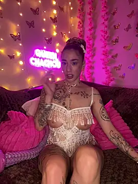 Chachou000 online show from March 21, 2025, 7:35 pm