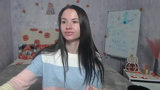 KaraCriegs online show from November 29, 2025, 7:25 pm