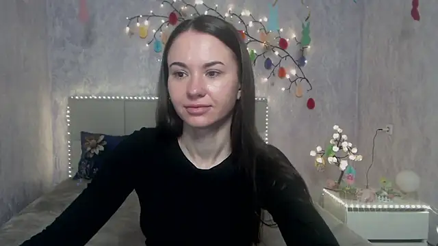 Snapshot of KaraCriegs chatting on April 11, 2026, 5:16 pm KaraCriegs online show from April 11, 2026, 5:16 pm