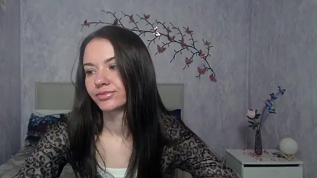 Snapshot of KaraCriegs chatting on March 4, 2026, 6:59 pm KaraCriegs online show from March 4, 2026, 6:59 pm