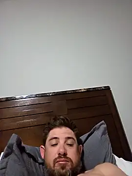 Snapshot of caliguy37 chatting on February 22, 2026, 7:00 am caliguy37 online show from February 22, 2026, 7:00 am