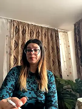 Snapshot of NadiraNoor chatting on January 18, 2026, 12:30 pm NadiraNoor online show from January 18, 2026, 12:30 pm